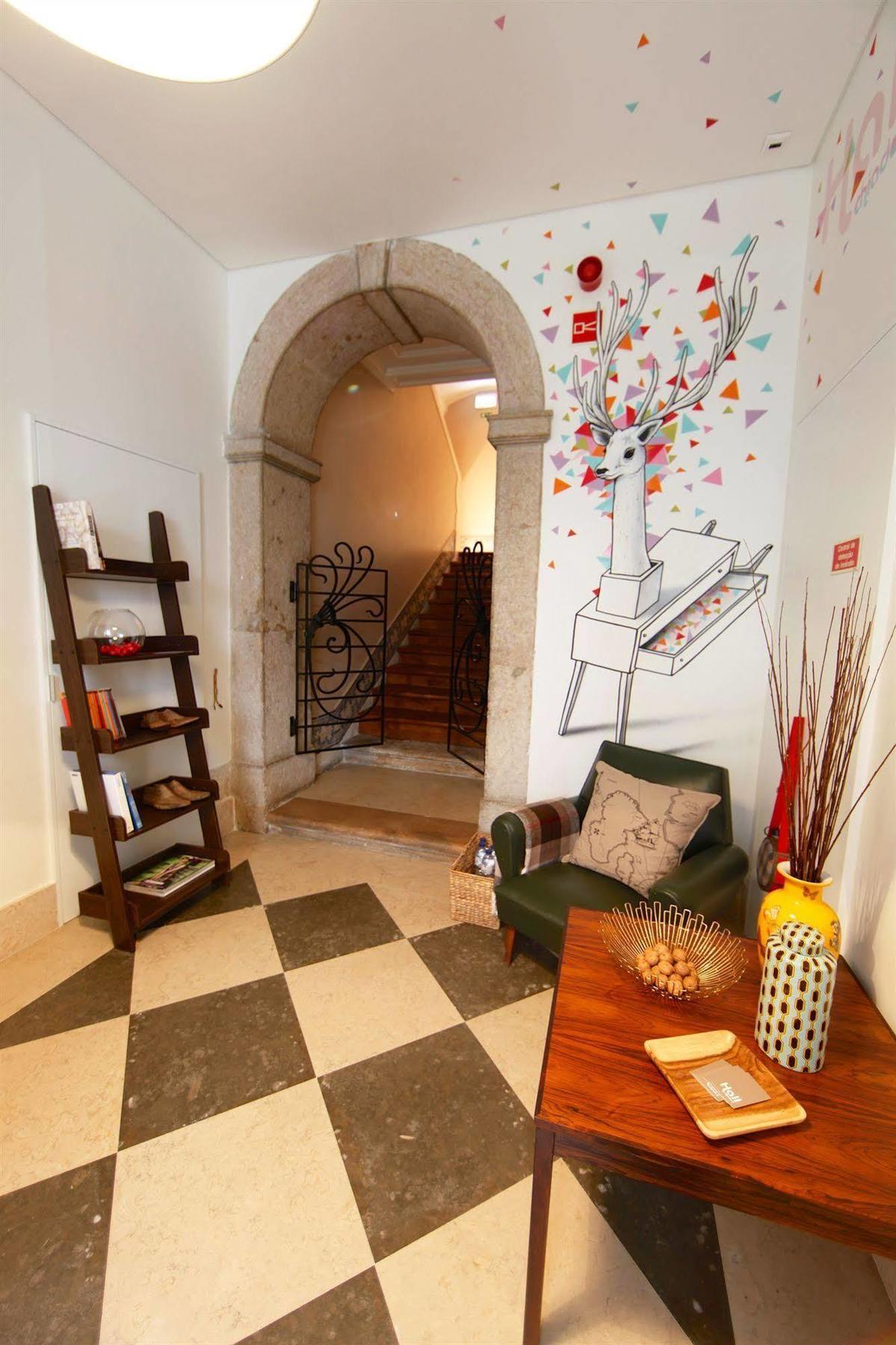 Gasthuis Hall Chiado Lissabon